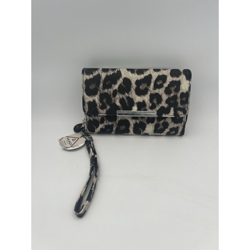 Mundi Leopard Print RFID Vegan Leather Wristlet Wallet Clutch Zip Around NWT